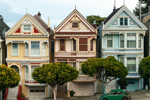Beautiful Victorian houses with colorful facades in San Francisco, California.